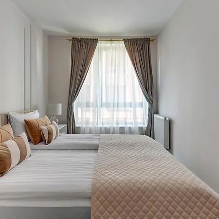 Apartment Scala Center Magic With Parking By Lion *