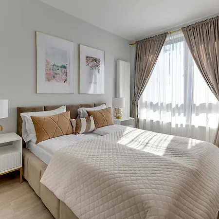 Magic Old Town With Parking By Lion Danzica