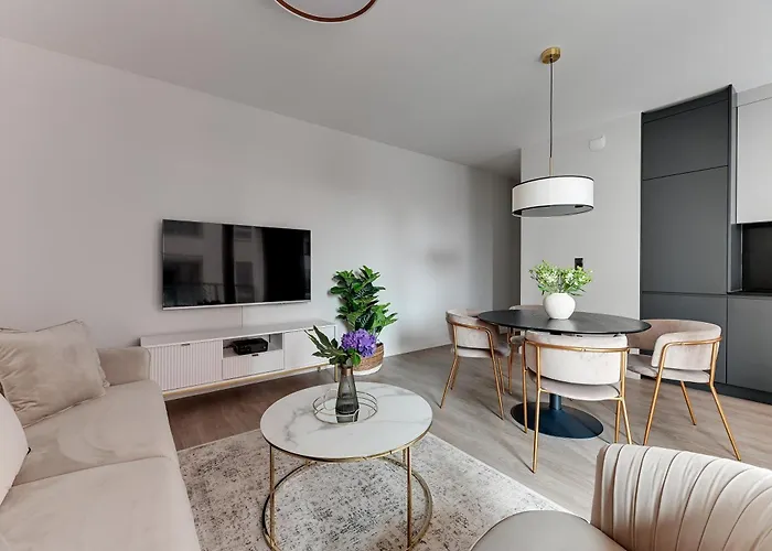 Magic Old Town With Parking By Lion Apartmán *