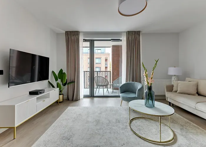 Magic Old Town With Parking By Lion Gdaňsk