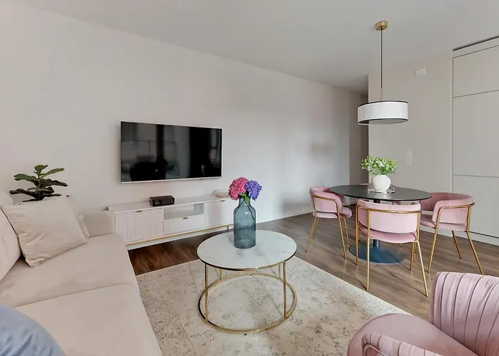 Apartment Magic Old Town With Parking By Lion